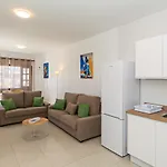 דירה Place To Be By Pvl