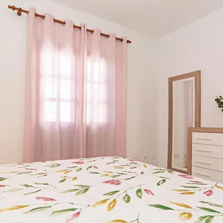 Place To Be By Pvl Apartment