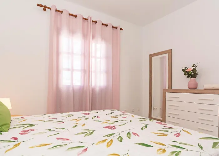 Place To Be By Pvl דירה