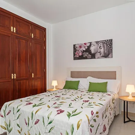 Place To Be By Pvl Playa Blanca (Lanzarote)